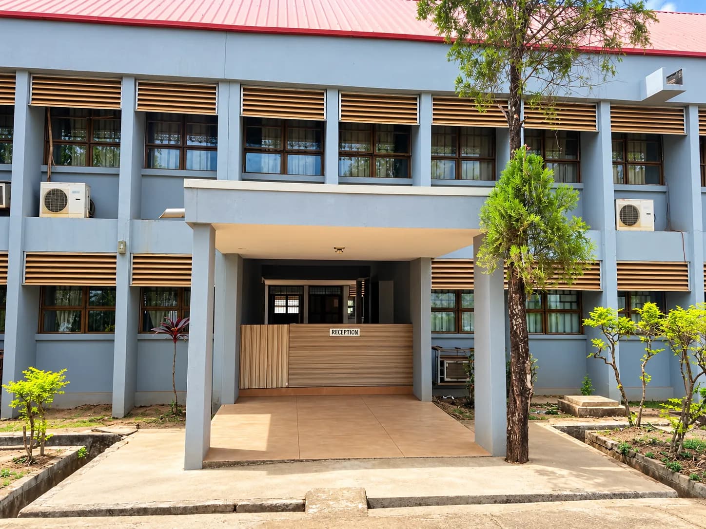 Entrance to the Centre's administrative block